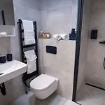 Chic Duplex In Historic Center & Netflix Apartament Brno