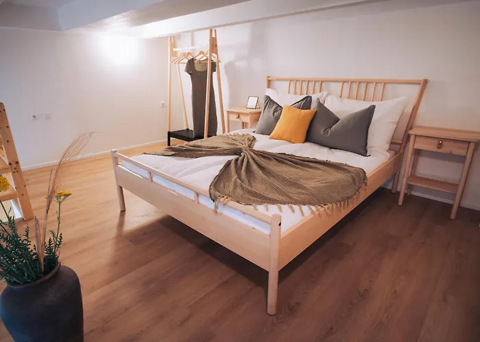 Chic Duplex In Historic Center & Netflix Apartment Brno